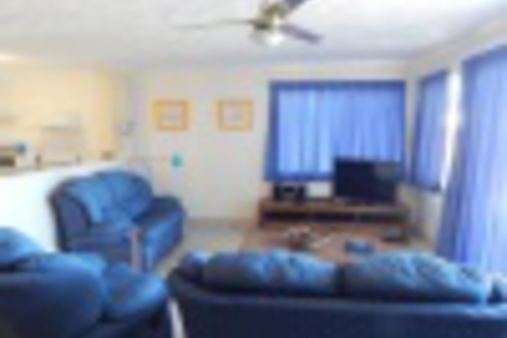 Room 28 of 560