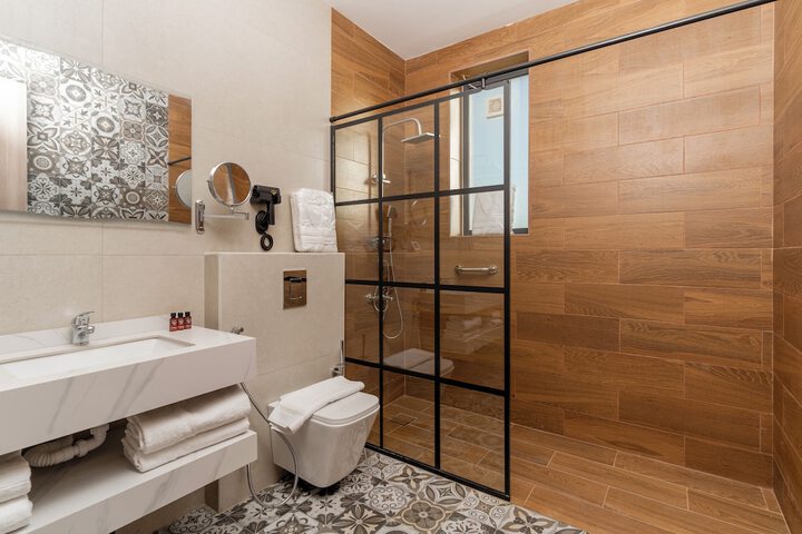 Room 42 of 50