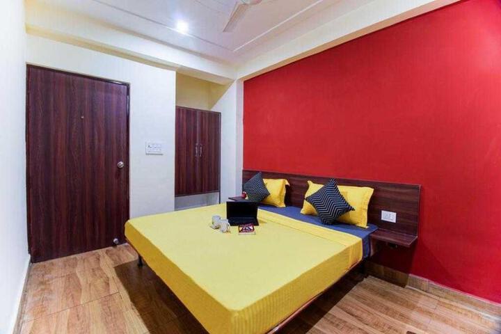 OYO 92369 Rp Residency
