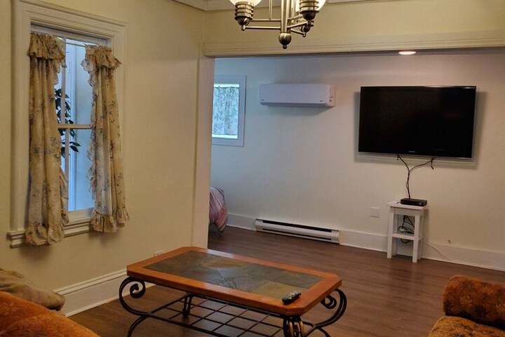 Room 121 of 163