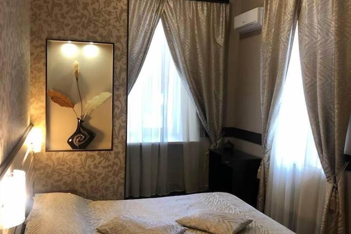 Room 7 of 30
