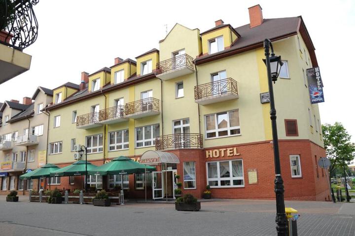 Exterior of Secession Hotel