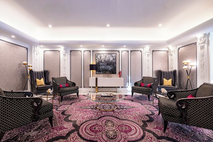 Entrance & Lobby