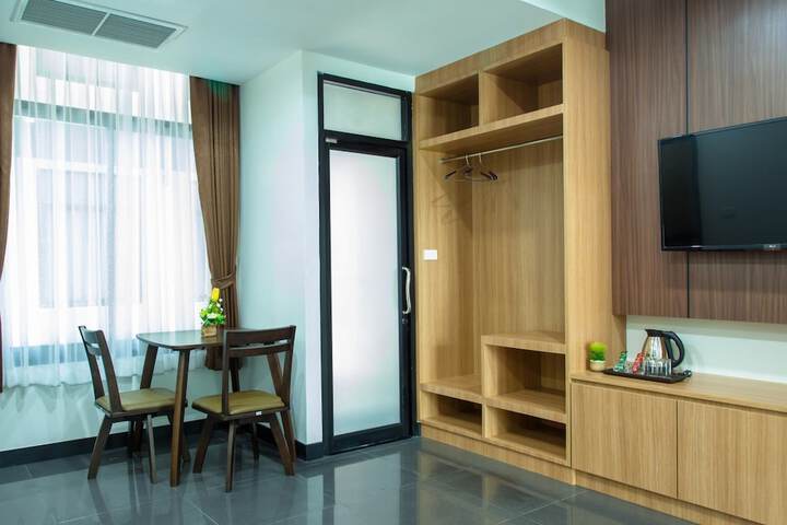 Room 31 of 50