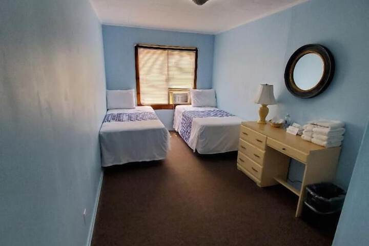 Room 18 of 49