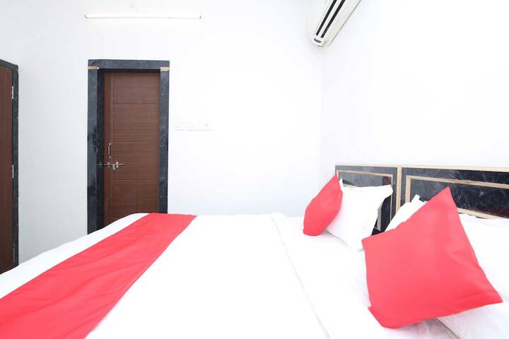 Room 14 of 20