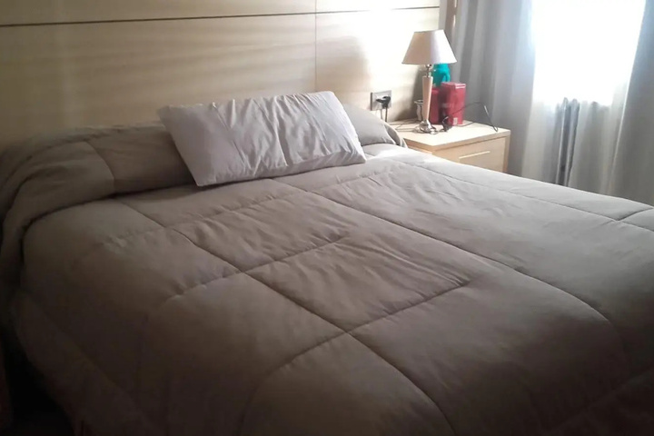 Room 3 of 9