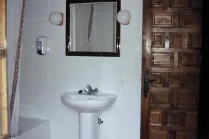 Posada La Escuela De Cicera