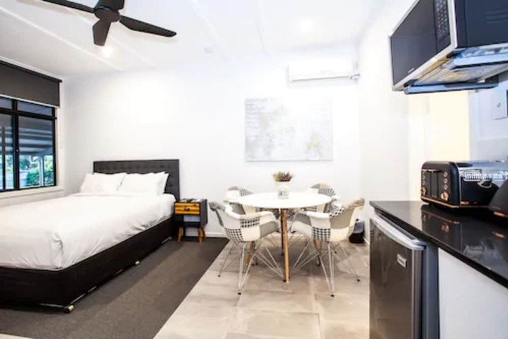 Room 12 of 62