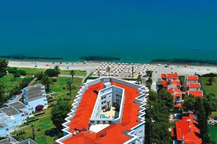 Hotel 87 of 90