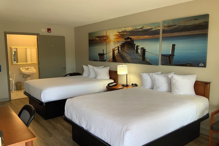 Room 8 of 29