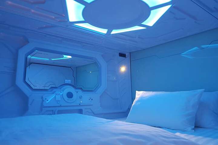 Room 5 of 19