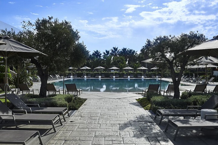 Sundeck 172 of 185