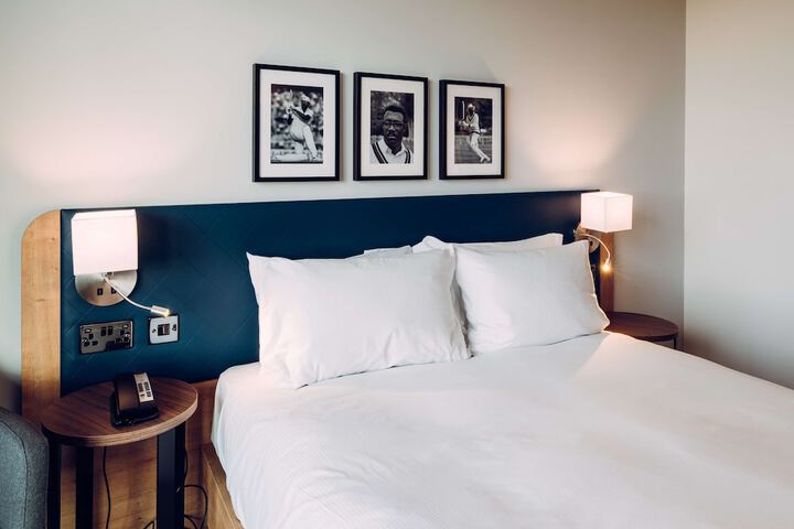 Room 42 of 70