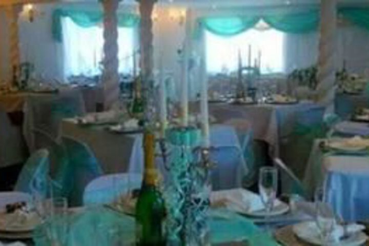 Ballroom/Hall 2 of 5