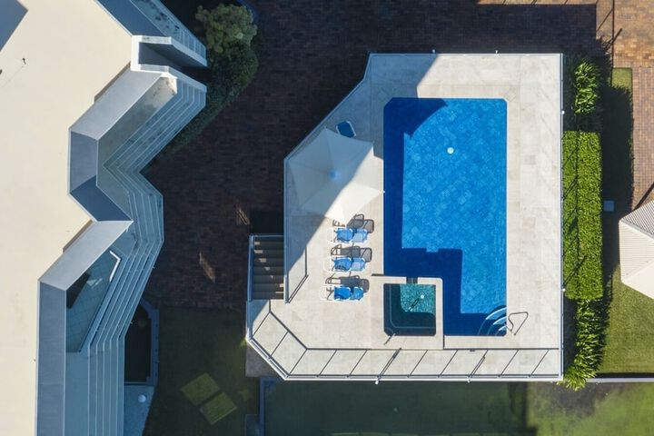 Pool 35 of 54