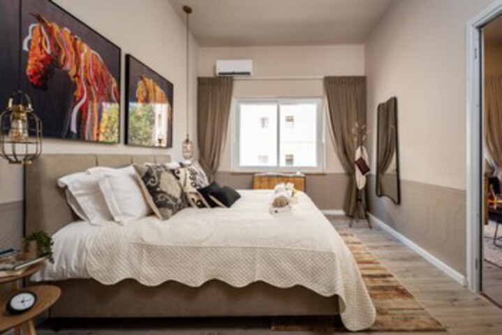 Room 60 of 72