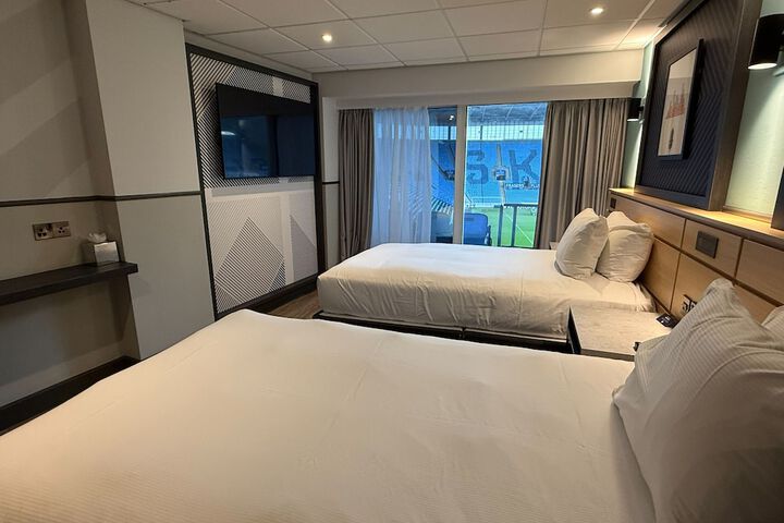 Room 11 of 124