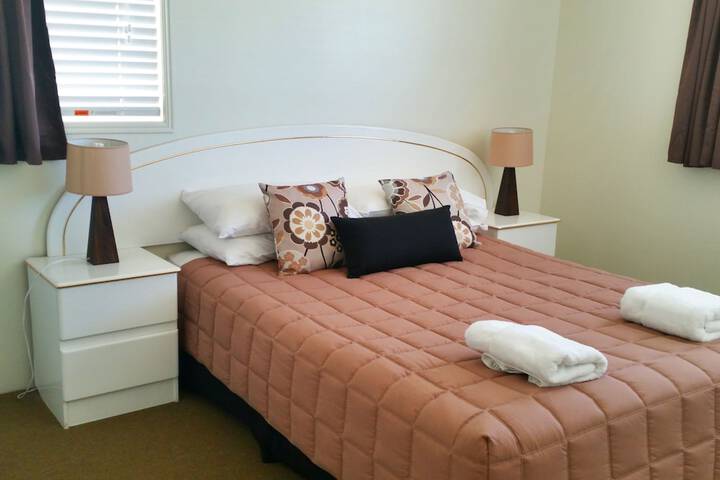 Room 4 of 54