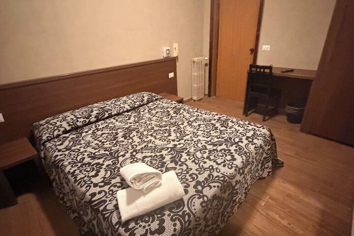 Room 47 of 101
