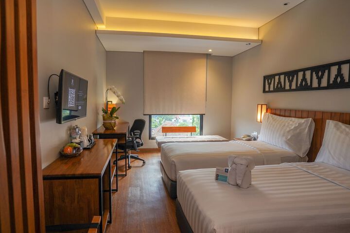 Room 8 of 30