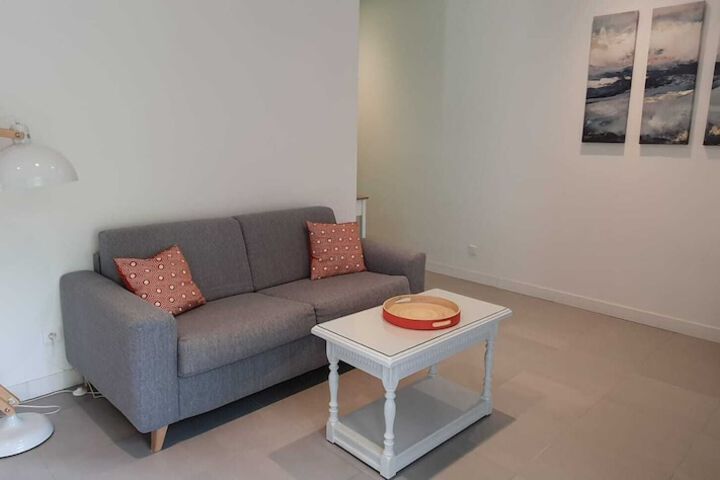 Lounge 39 of 41