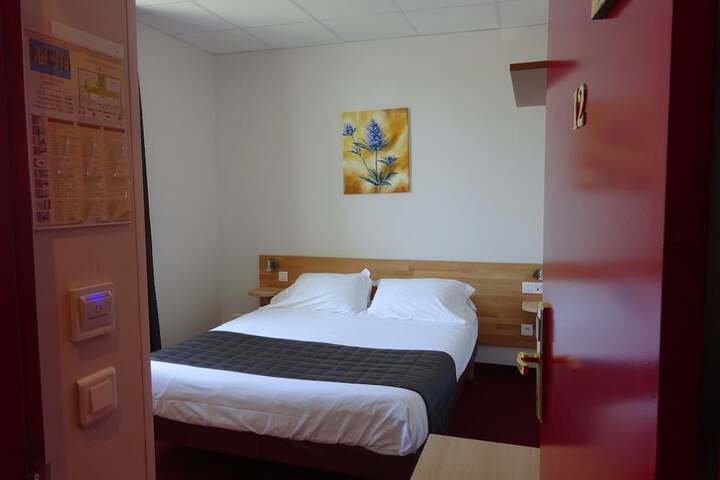 Room 5 of 55