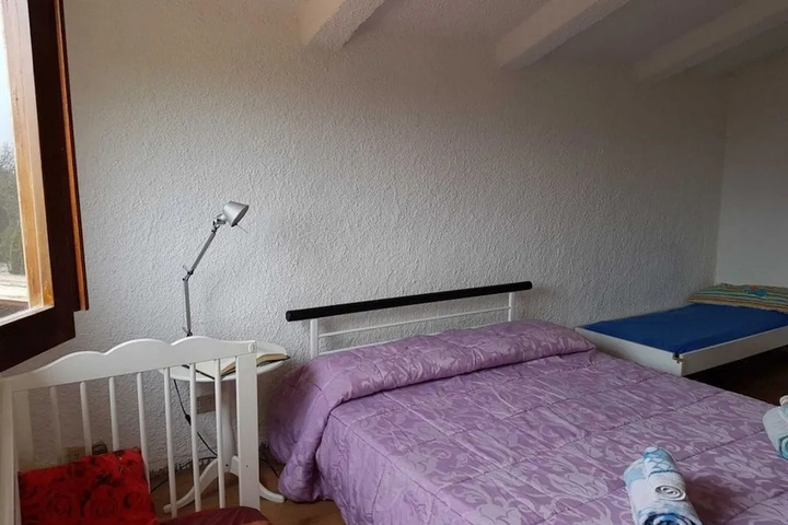 Room 2 of 13