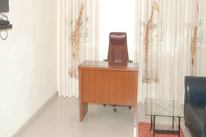Room 33 of 78