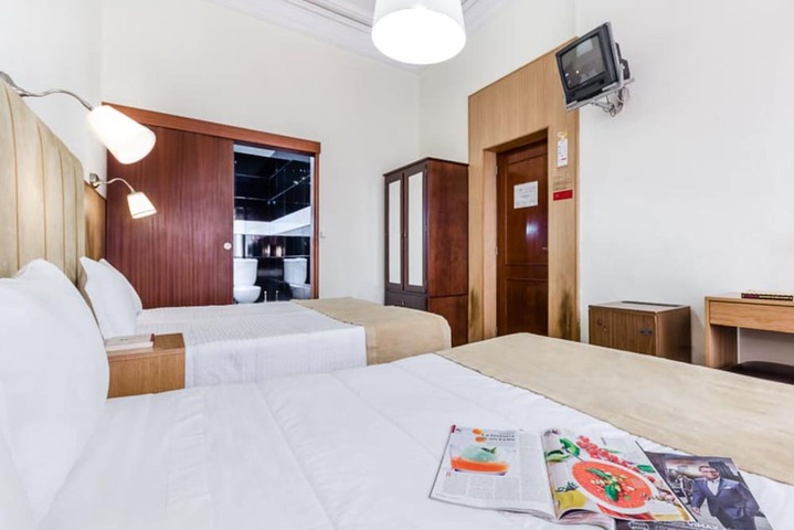 Room 7 of 45