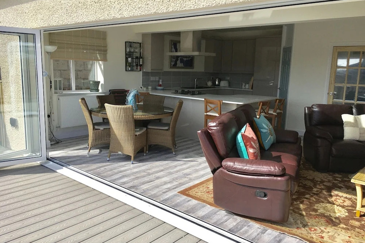 Terrace/Patio 7 of 14