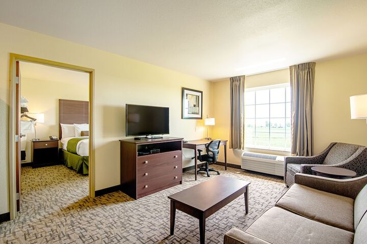 King Guest Room (7 of 19)