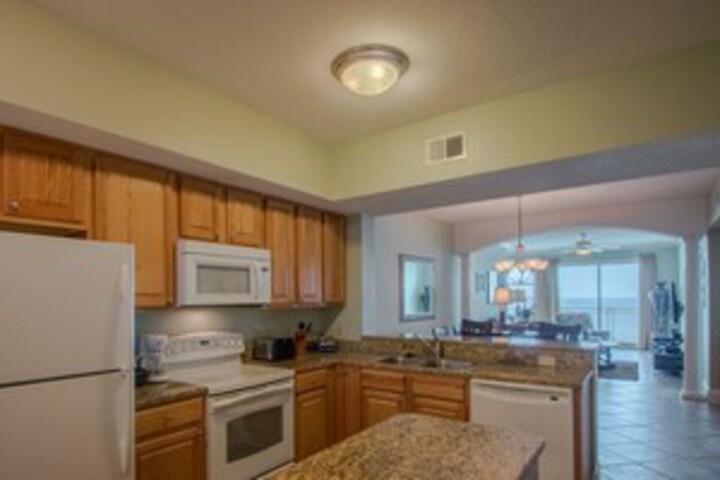 Legacy Ii 1408 Penthouse Apartment in Gulfport, LA