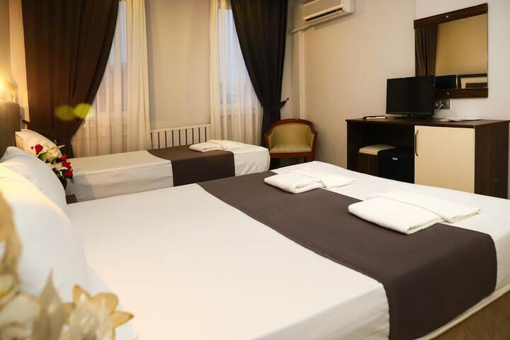 Room 15 of 54