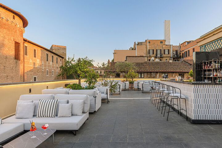Terrace/Patio 16 of 43