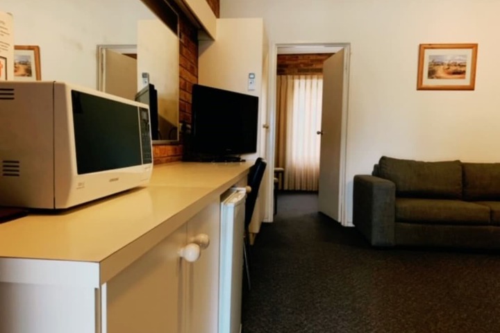 Room 11 of 21