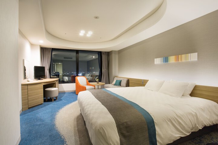 Room 15 of 172