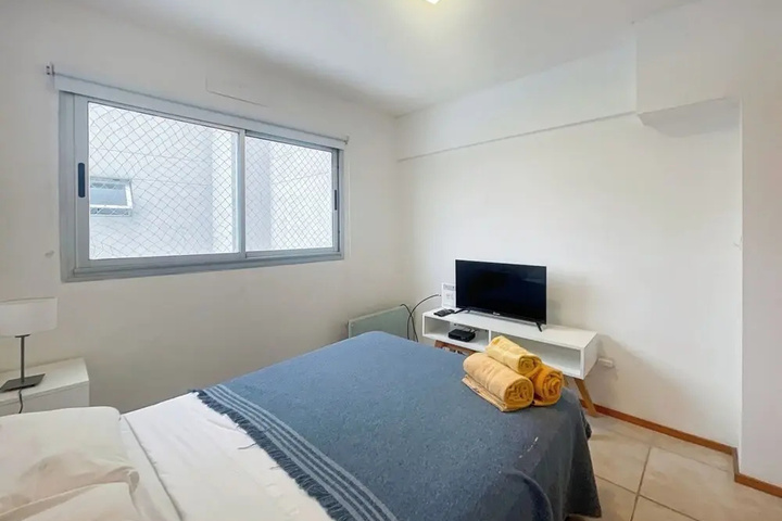Room 3 of 11