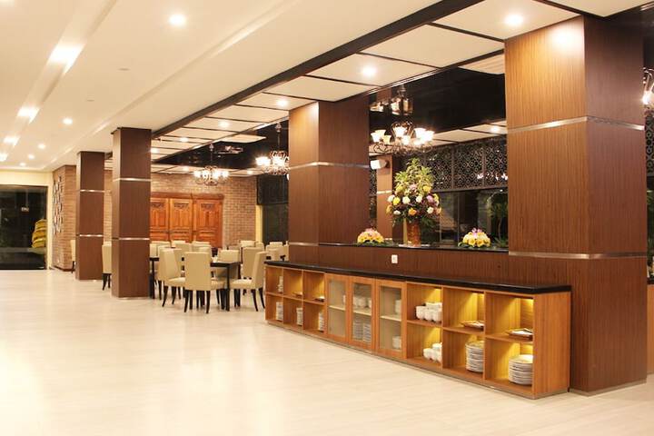 Hotel Interior 2 of 39