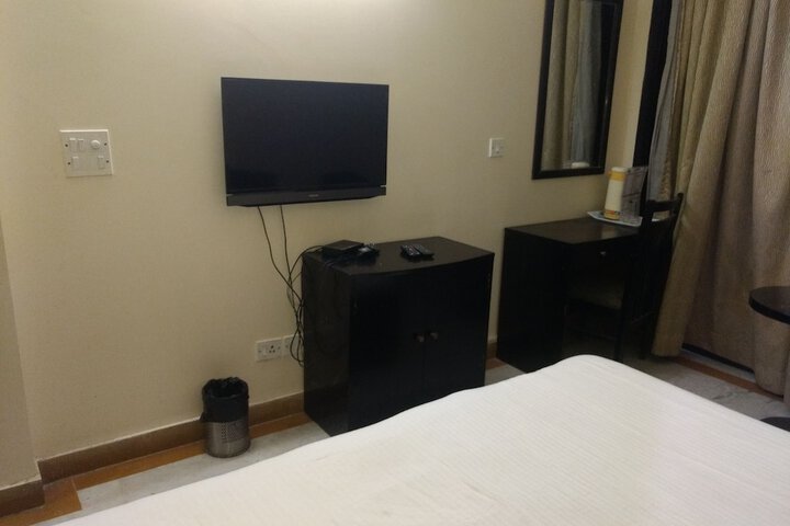 Room 30 of 55