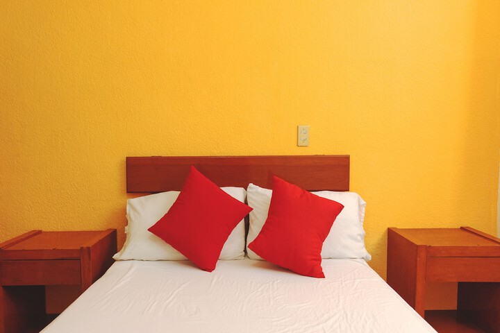 Room 17 of 53