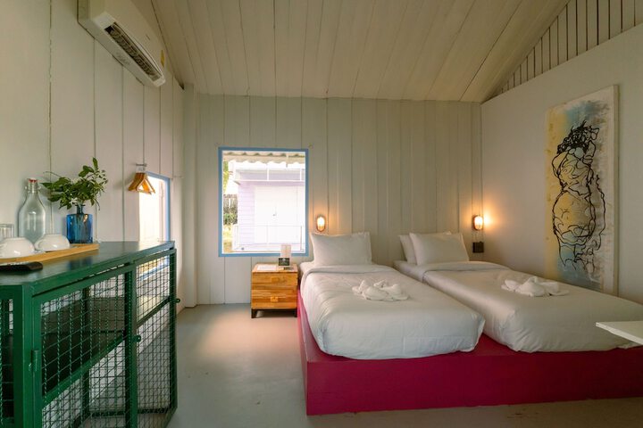 Room 17 of 70