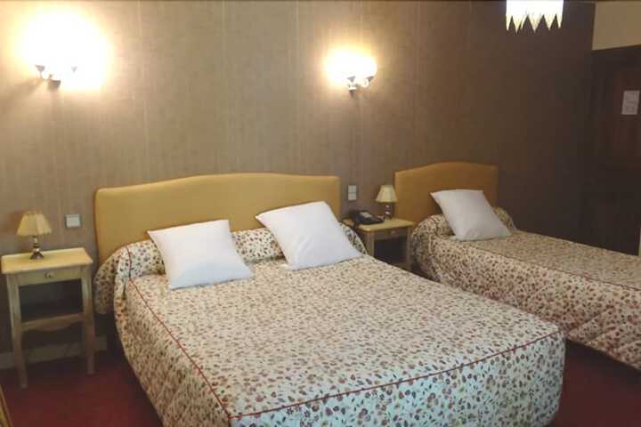 Room 125 of 153