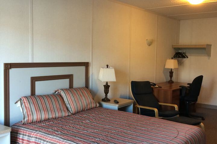 Room 5 of 21
