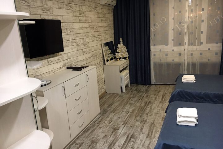 Room 22 of 68