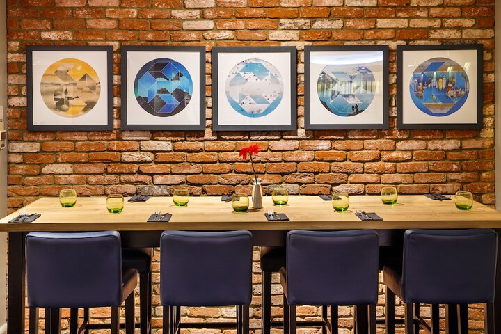 Dining 44 of 76