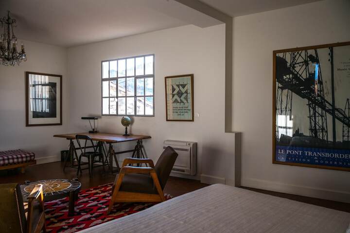 Room 12 of 53