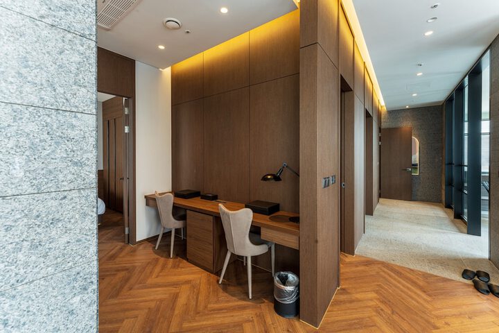 Room 32 of 55