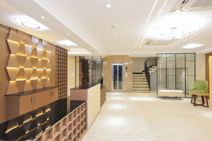 Hotel Interior 2 of 109