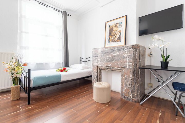 Room 7 of 29